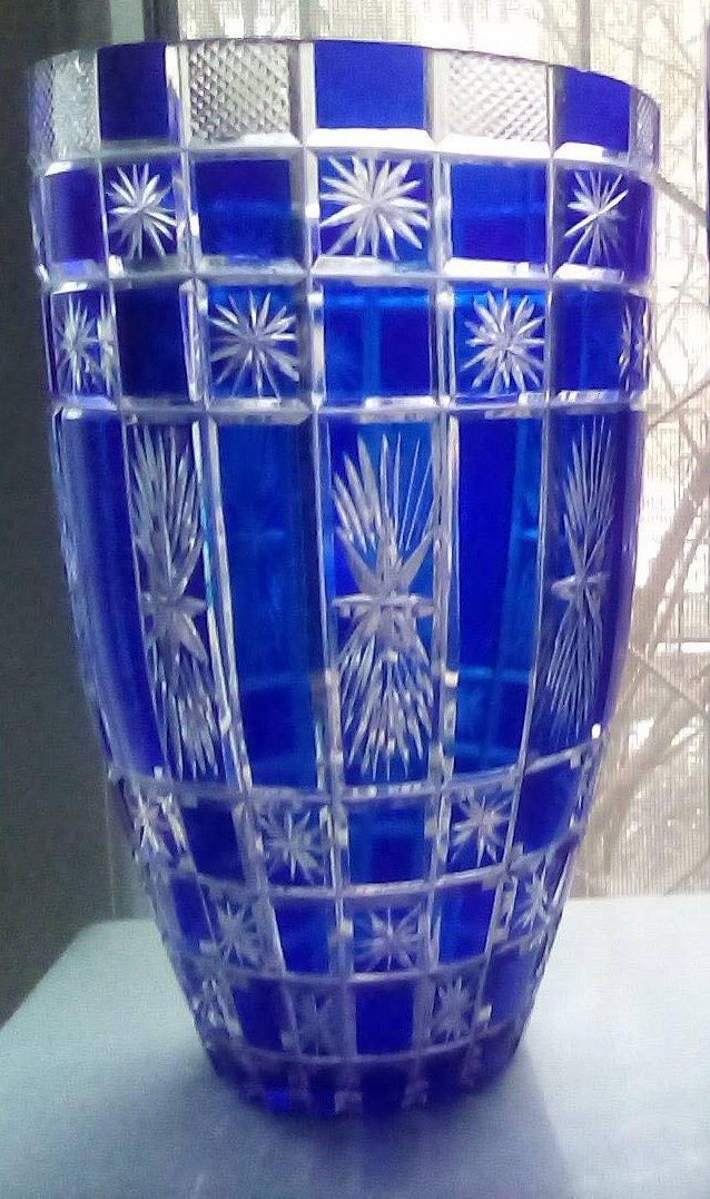 Антиквариат колекционый цветной хрусталь ваза хрустальная ГДР