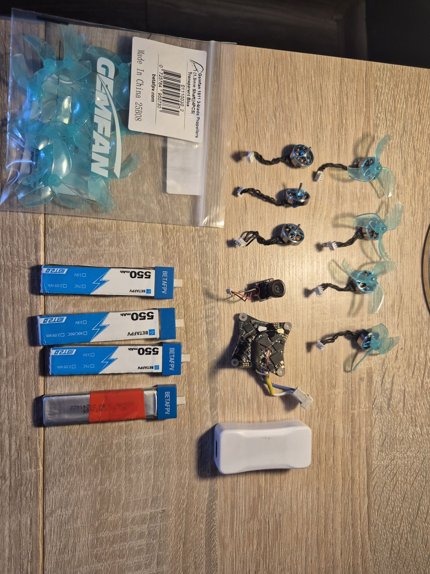 Meteor 75 Pro 7 Silników 22000 KV , FC AIO Matrix 1s