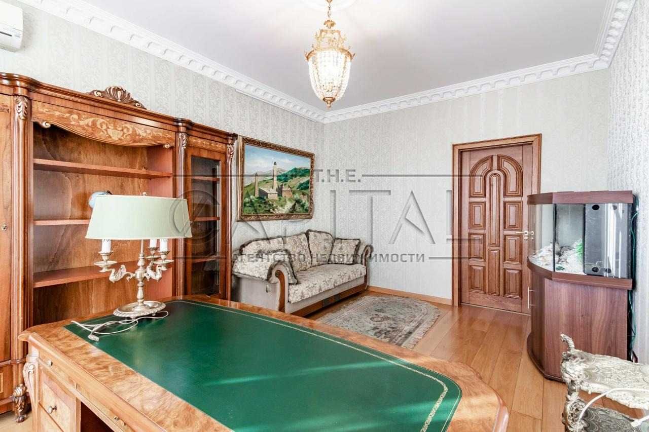 Оренда унікальної 3х квартири/вул Мирного Панаса, 12/155 м2/Печерський