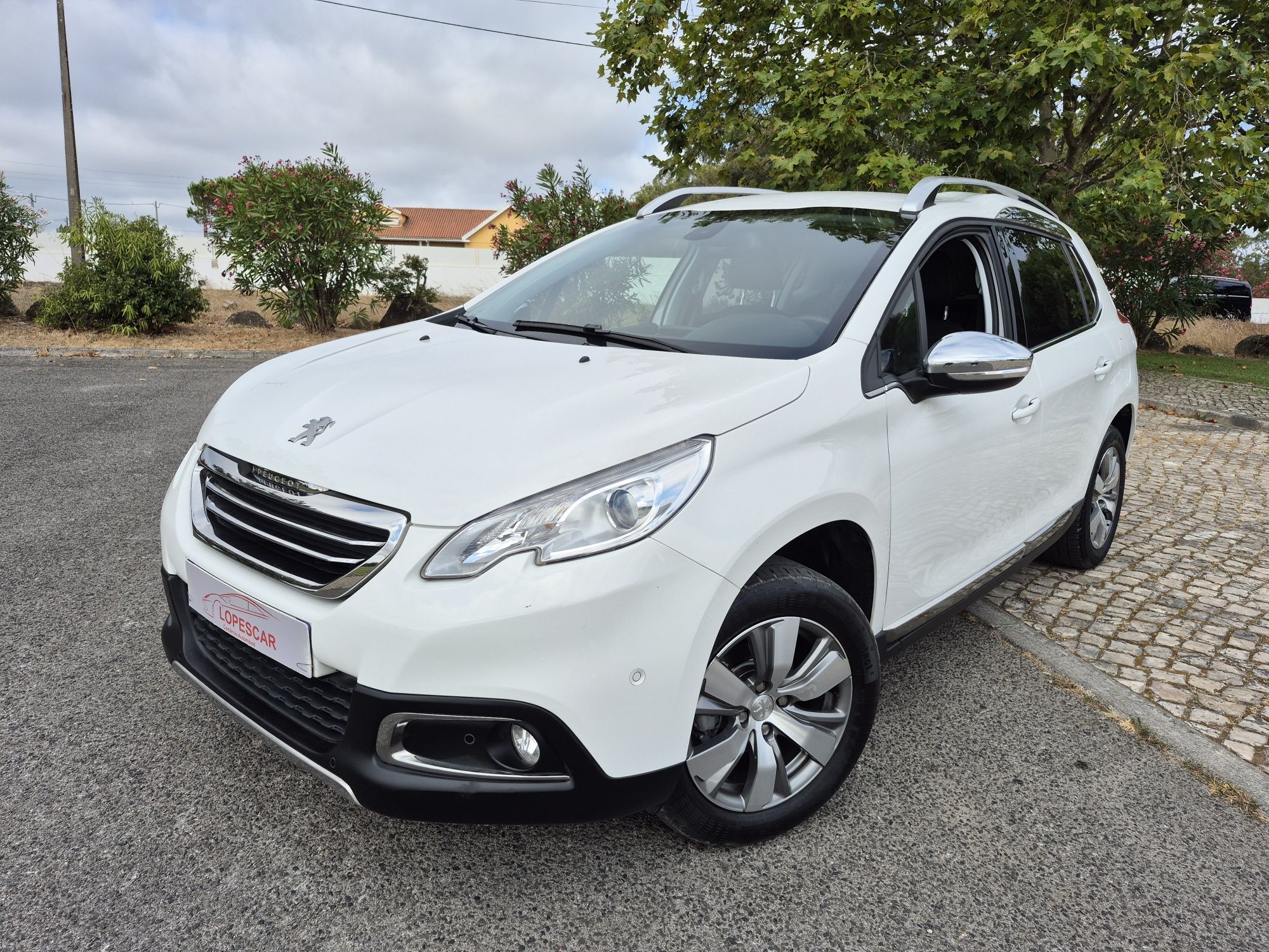 Peugeot 2008 - AUTOMÁTICO - 50.000KM | GARANTIA | ALLURE