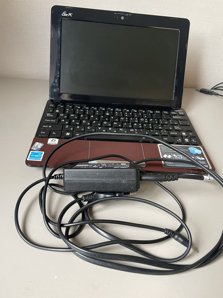 Нетбук Asus Eee PC 1015PN