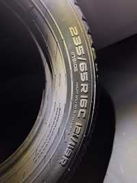 Opny nokian 235/65/16c