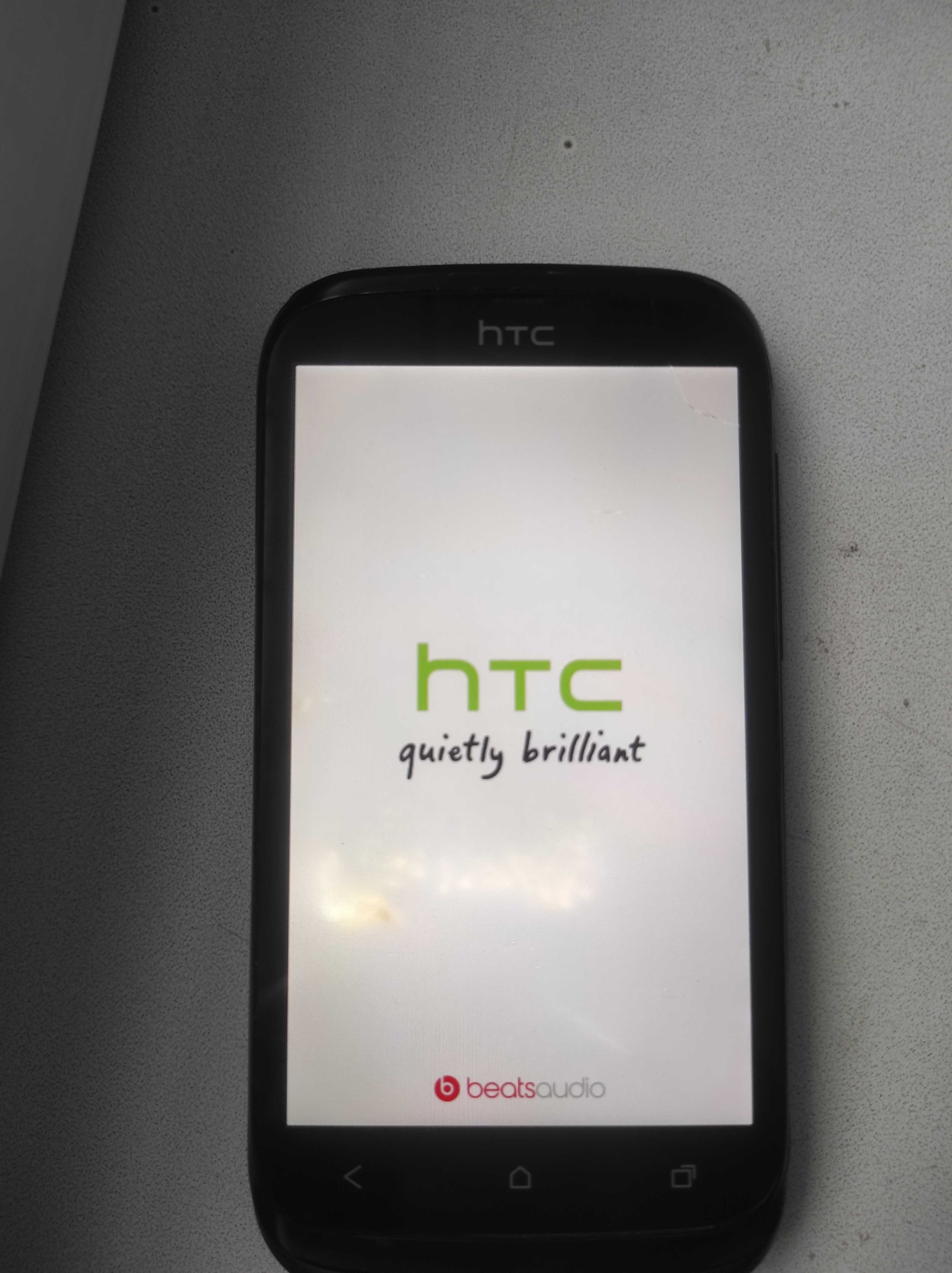 HTC Desire V  t328w