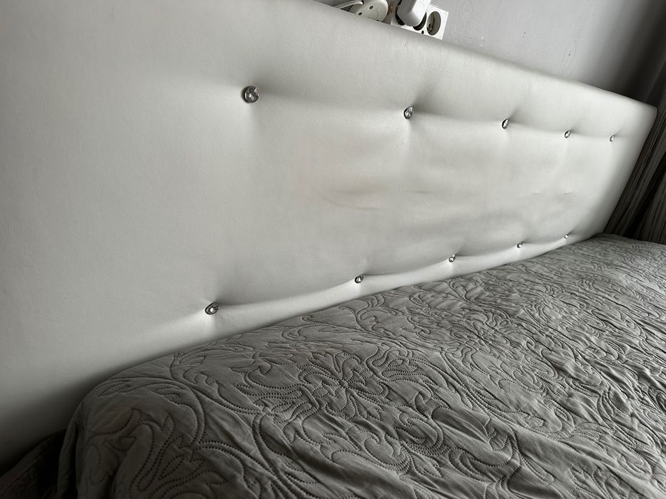 Ліжко двоспальне 160/200