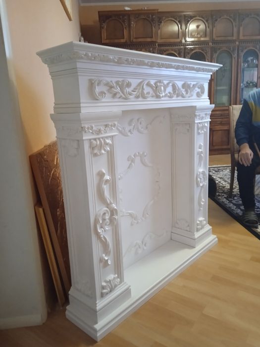 Продається декоративний гіпсовий камін