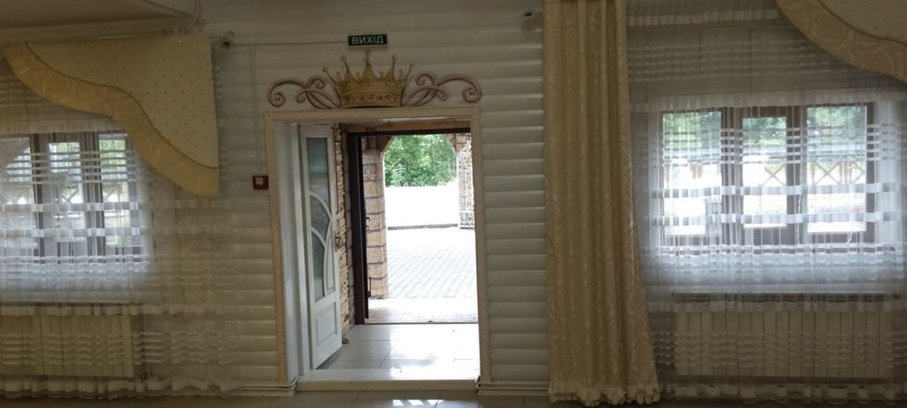 Оренда Рестораного комплексу білій лебідь