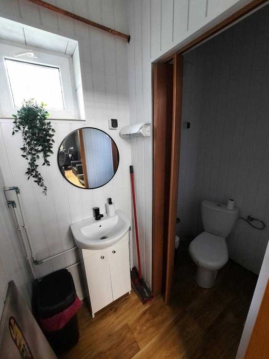 Wynajmę fotel barberski w nowoczesnym salonie z baza klientów 5* books