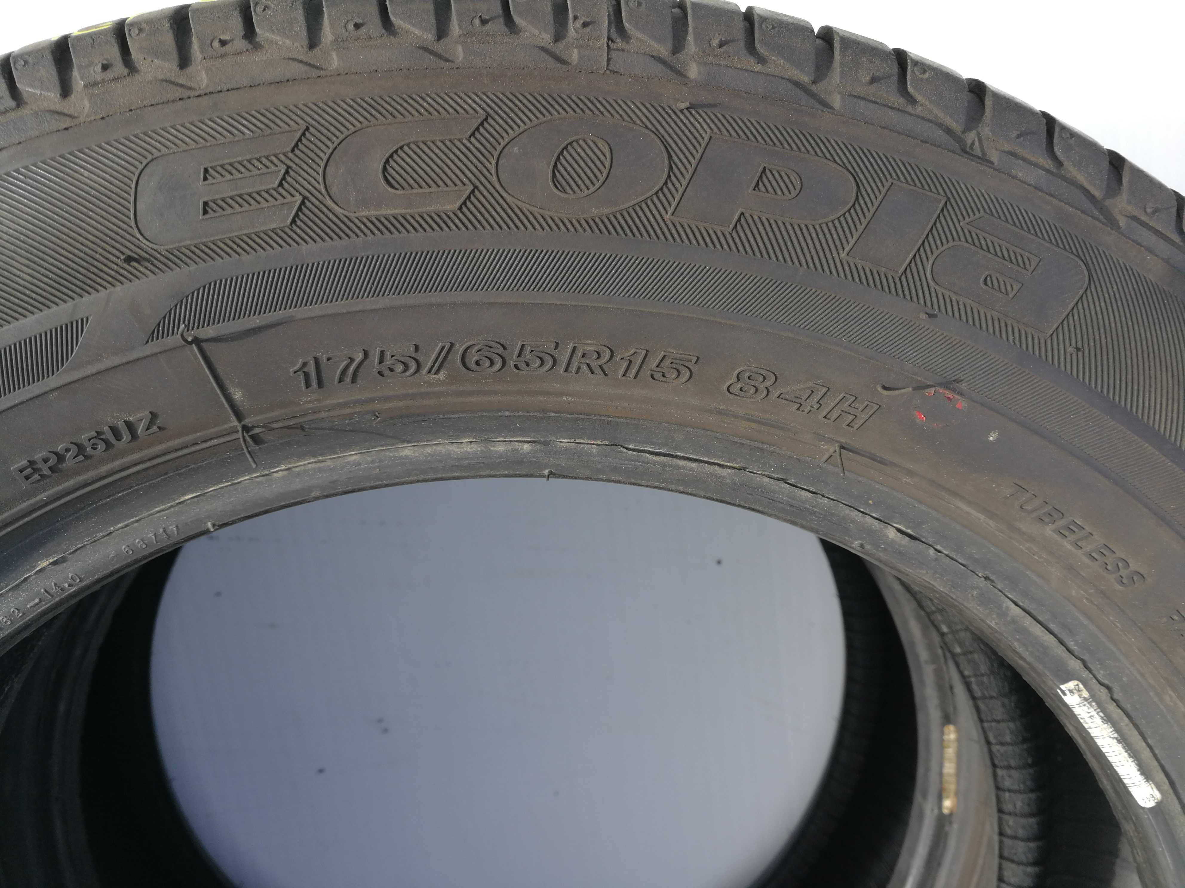 Bridgestone Ecopia EP25 175/65r15 84H N9008