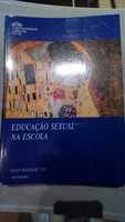 Educação sexual na escola Júlio Machado Vaz