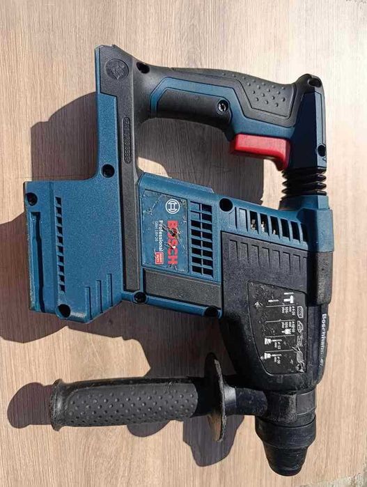 Młotowiertarka SDS PLUS BOSCH GBH 18V-26 + 2 x aku 6Ah