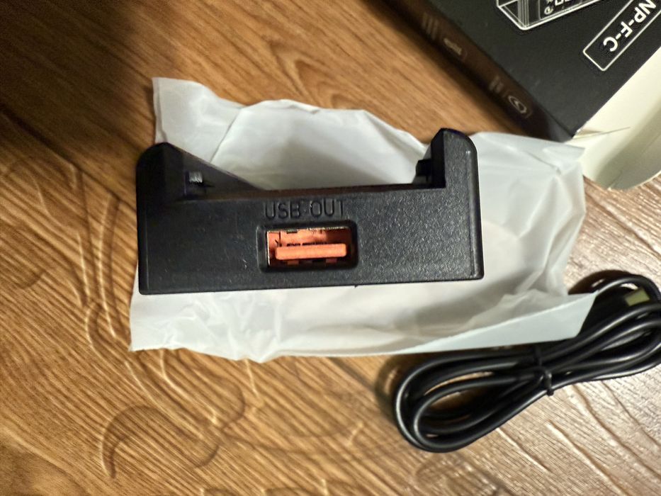 Адаптер батарей серии NP-F