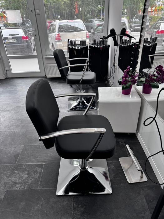 Salon fryzjersko kosmetyczny na Krzykach