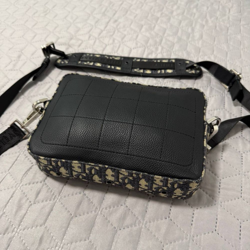 Сумка месенджер Dior Safari
