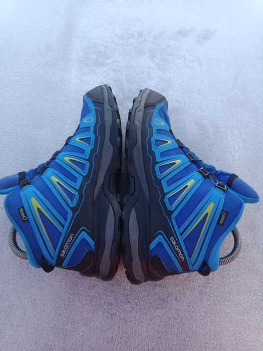 Женские кроссовки Salomon Gore Tex р37.5-38