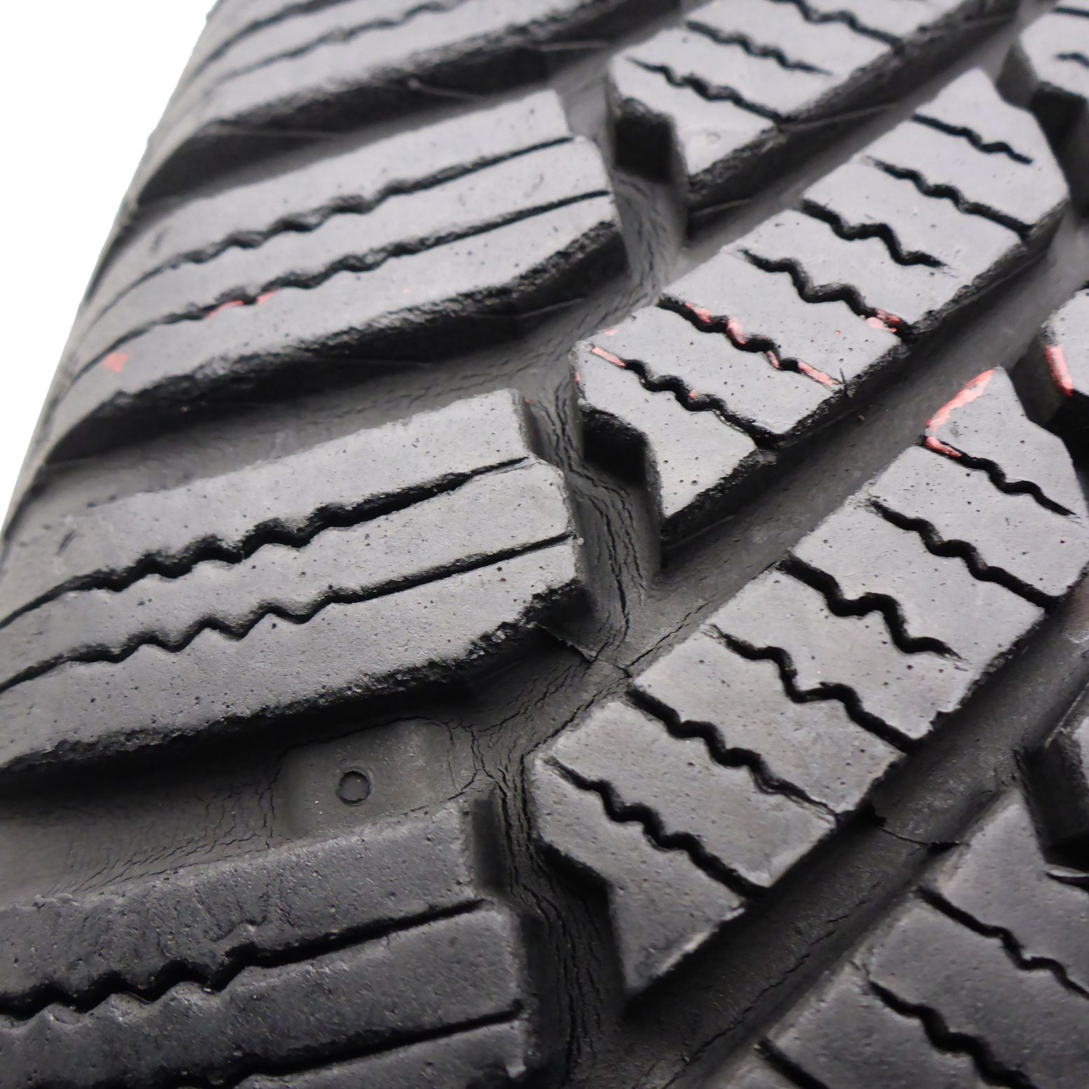 Opony 205/55/16 Continental 205/55R16 91H TS860 zimowe 7,2mm 2018
