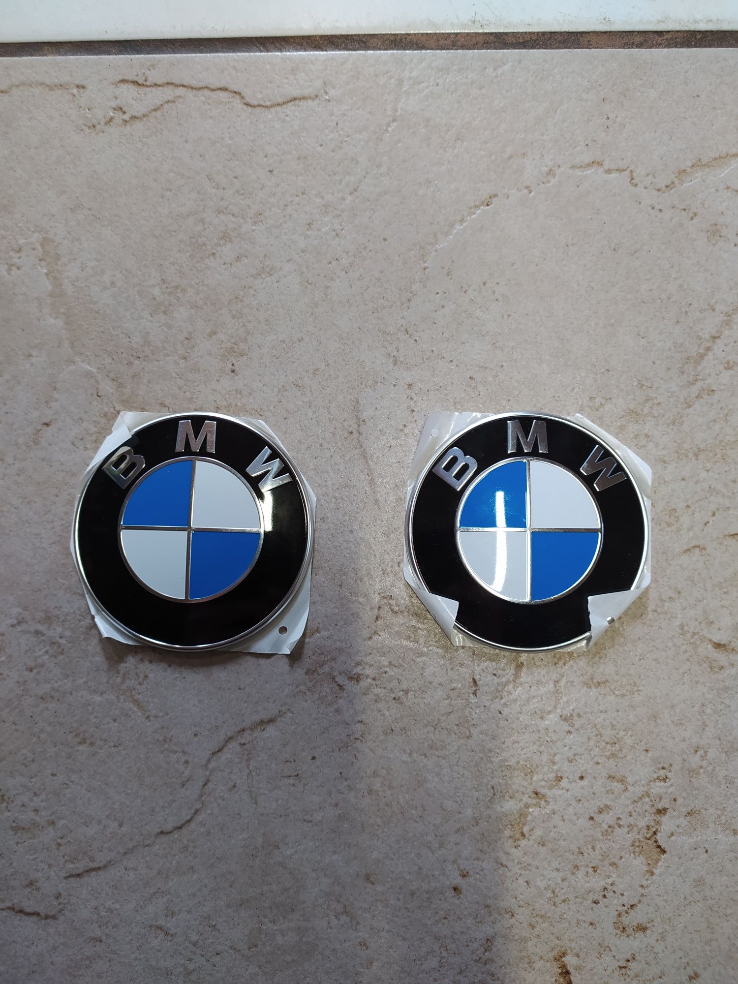 Emblemat BMW 82 mm Nowy oryginalny Znaczek na maskę Klapę  E39 E70 F20