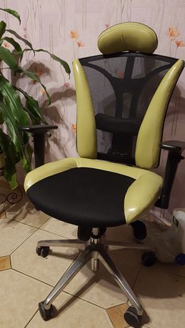 Блогерское - офисное кресло, натуральная кожа