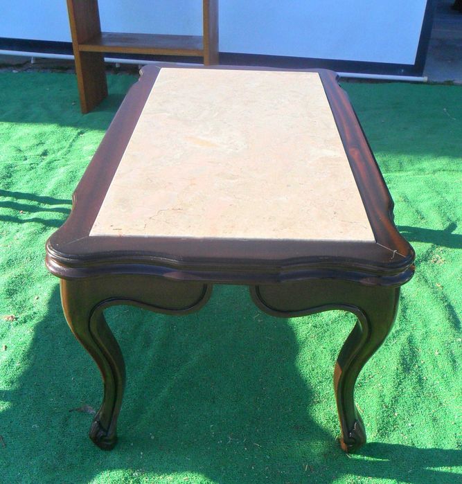 Mesa sala estar ou de apoio