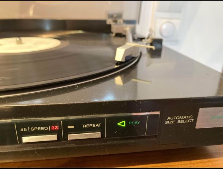 Gira discos vinil prato Sony PS-LX330