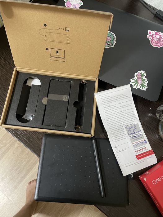 Графічний планшет ваком wacom