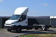 Iveco Daily 72-180 72C18 Hi-Matic 70C18 Rama do zabudowy Niski przebieg Pneumatyczne zawieszenie Rozstaw osi 5100  Dowolna zabudowa Wywrot Skrzynia Laweta Kontener Pomoc drogowa 65C 50C