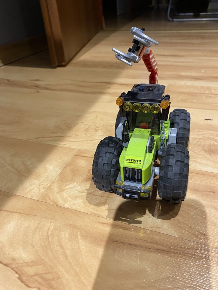 Traktor leśny lego