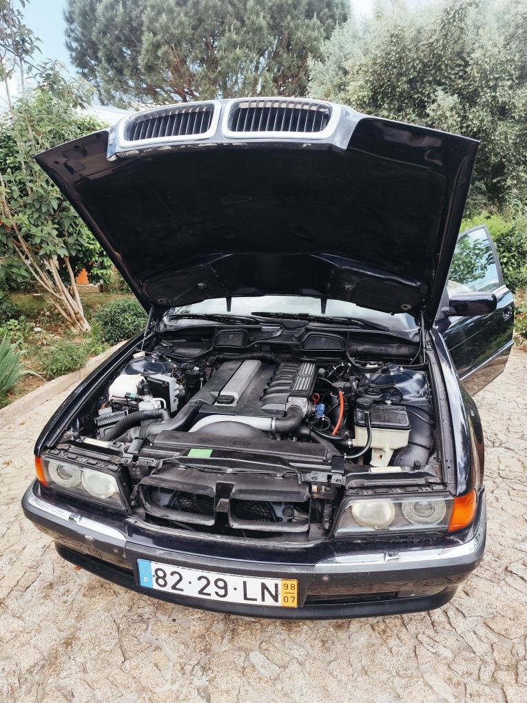 BMW E38 725 TDS Caixa Auto