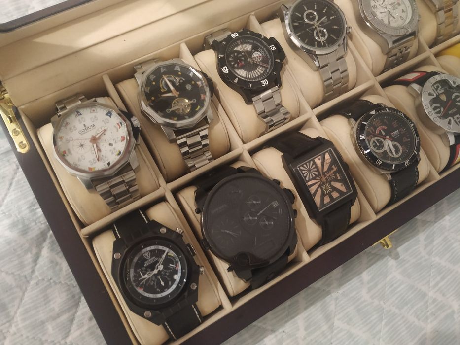 Conjunto de 12 Relógios - Oportunidade!!