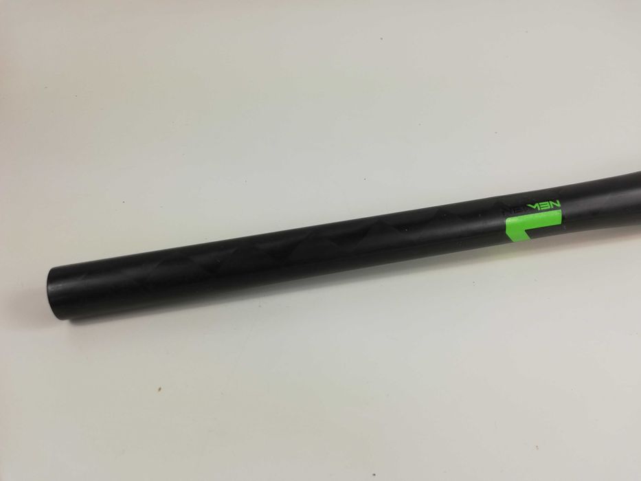 Kierownica Newmen Advanced carbon 31.8X740mm