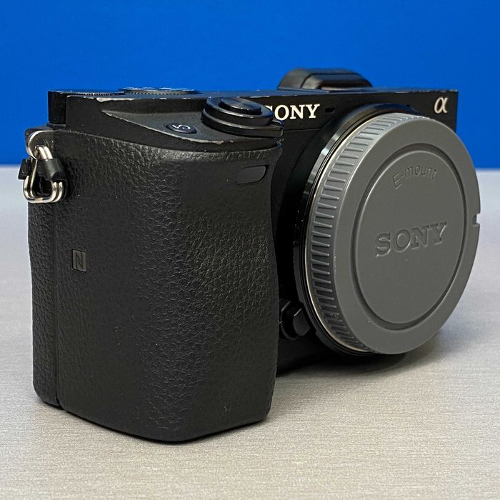 Sony Alpha A6400 (Corpo) - 24.2MP