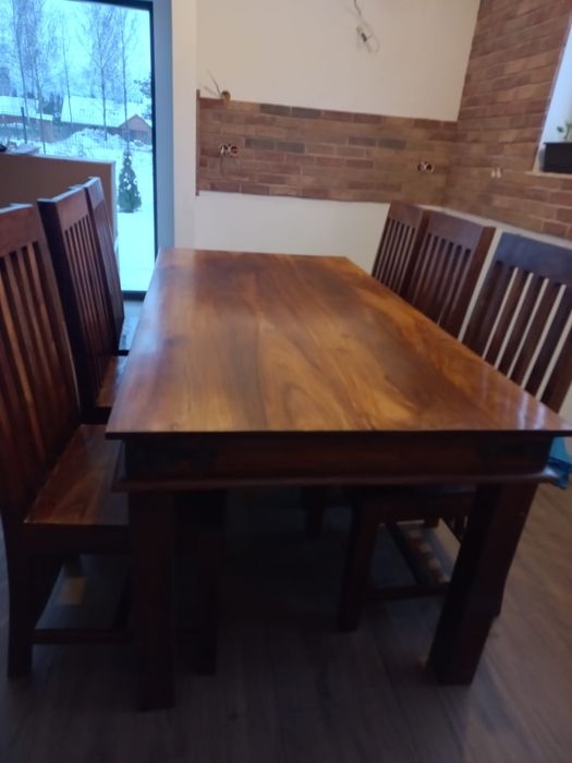 Stół drewno egzotyczne plus krzesła