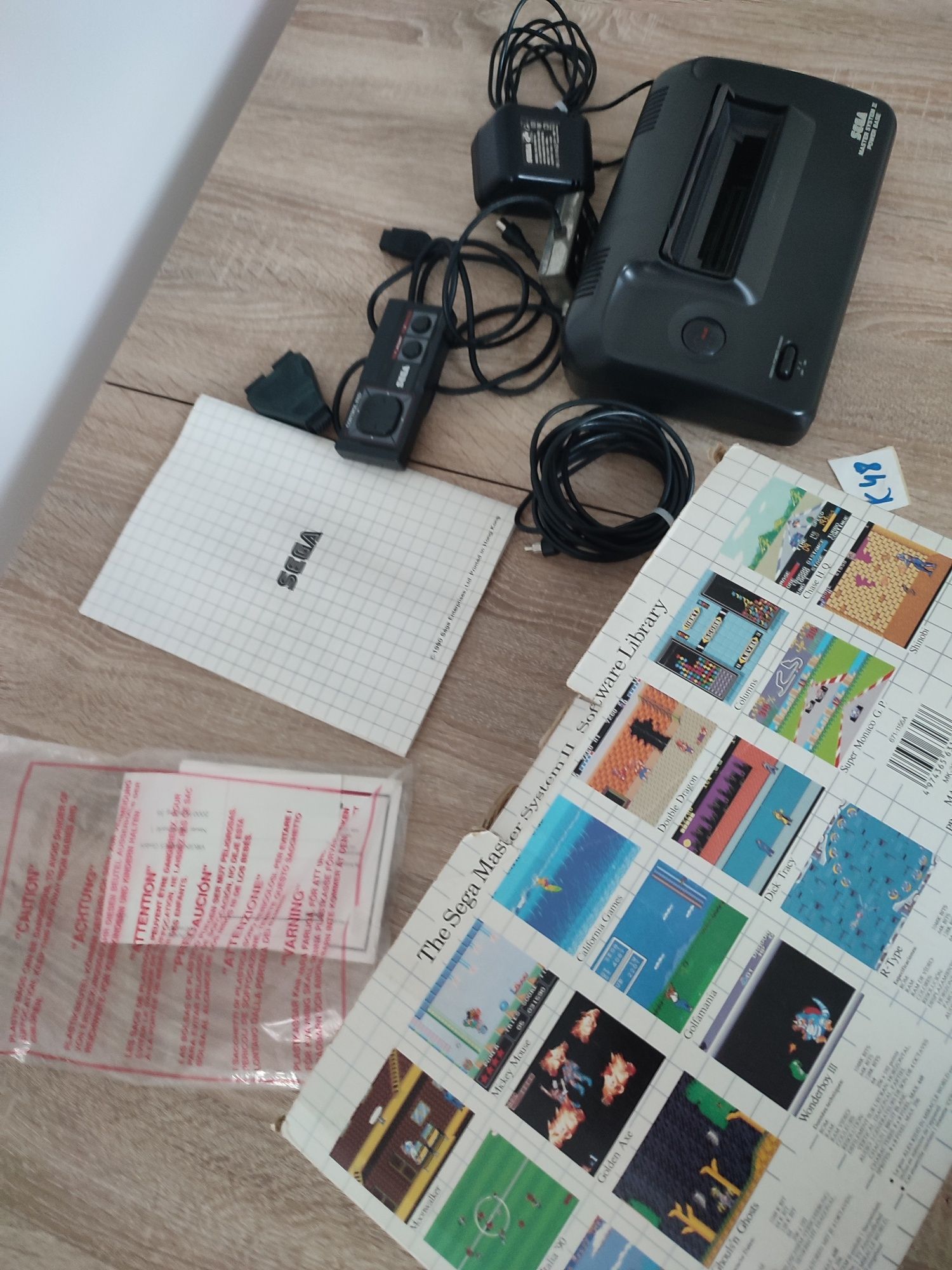 Sega Master System II konsola w boxie