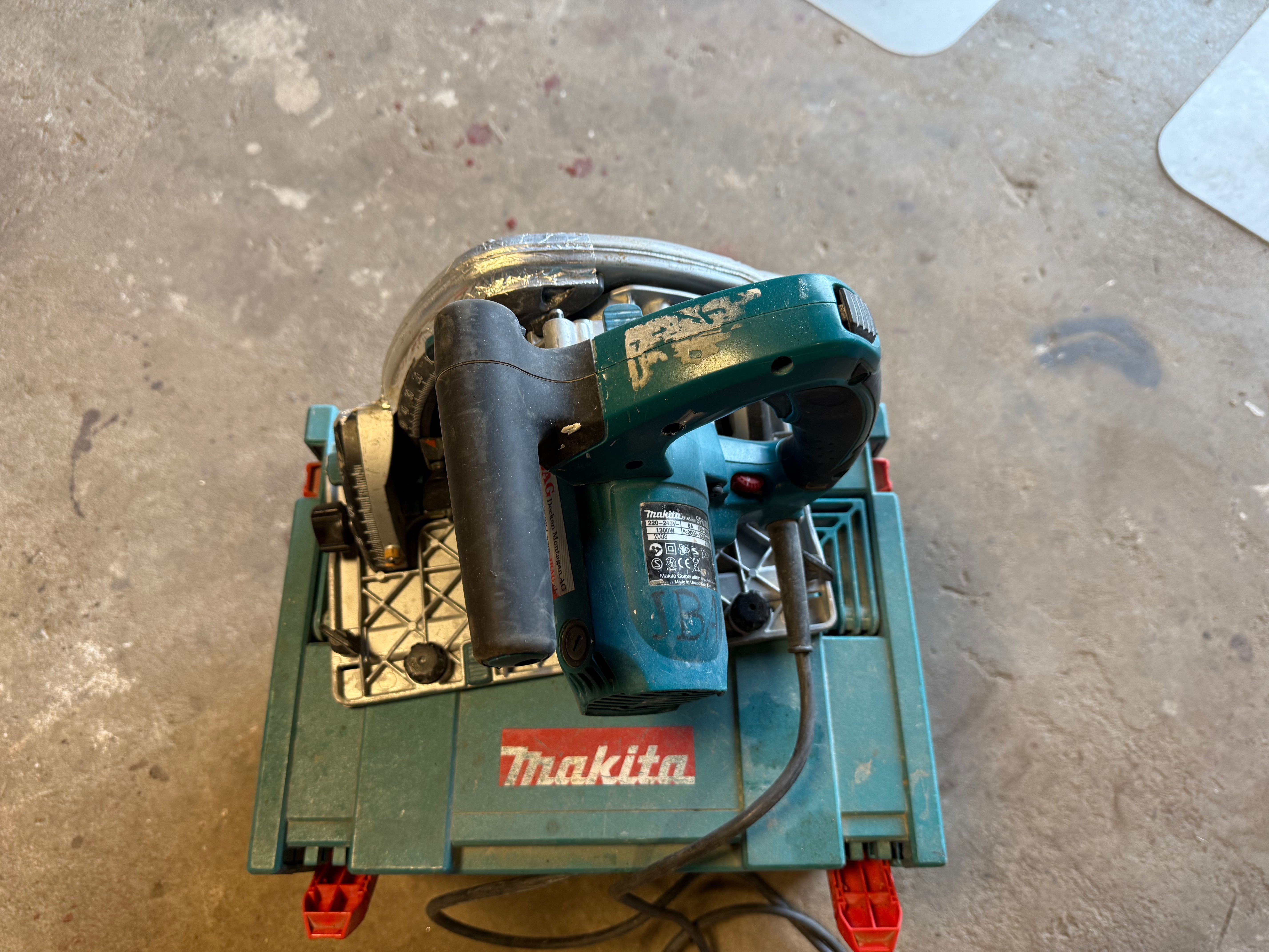 Makita SP 600 piła z walizka