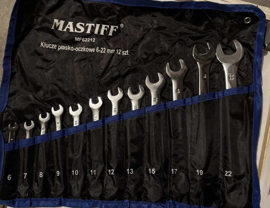 zestaw kluczy oczkowo-płaskich Mastiff MF62212