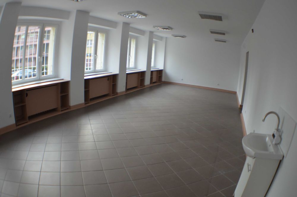 Do wynajęcia lokal biurowo-usługowy 65m2 Parter Centrum Bytomia