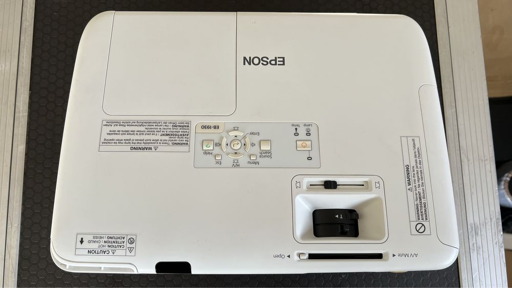 Projektor rzutnik multimedialny prezentacyjny Epson Eb-1930