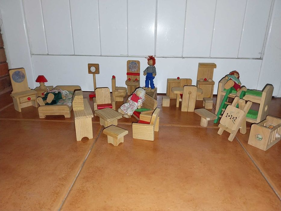 Brinquedos Antigos - Madeira