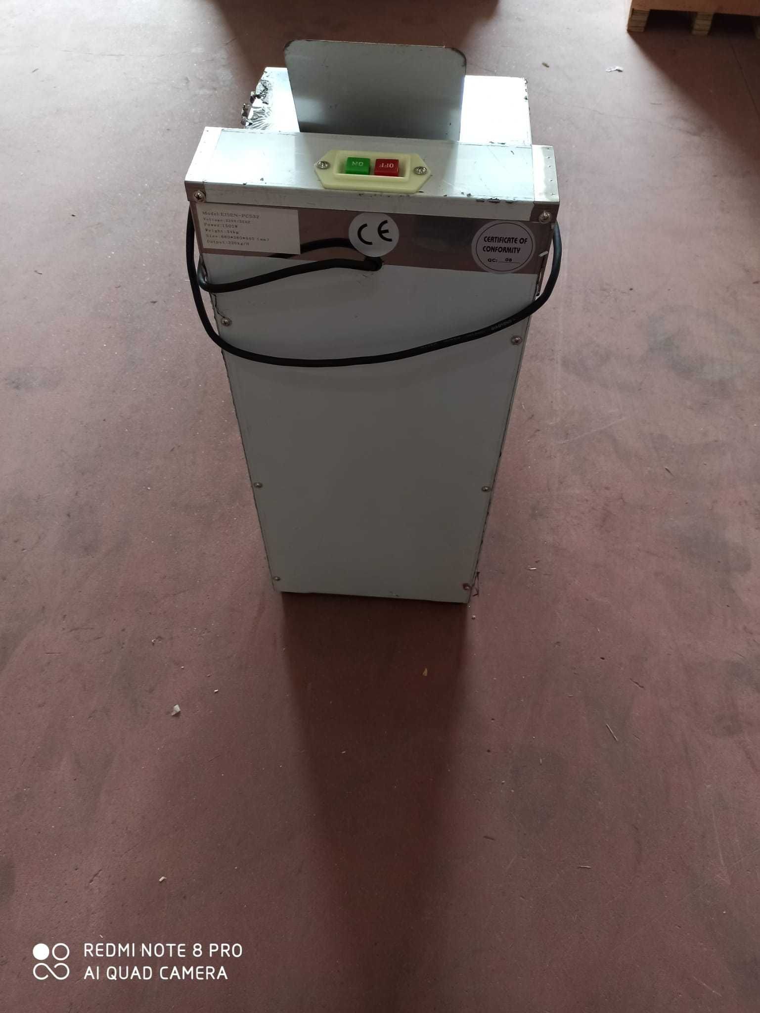 Picadora/Trituradora de Ossos Industrial Profissional Modelo 32 NOVA