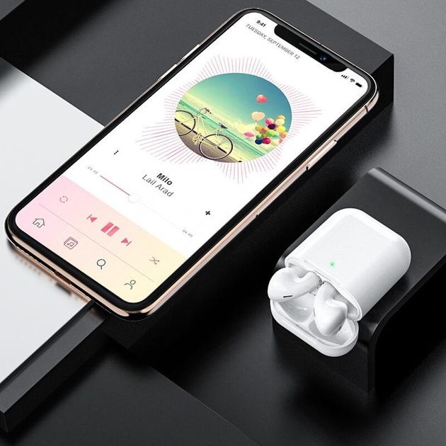 Беспроводные Bluetooth наушники Hoco EW02 Plus с кейсом для зарядки