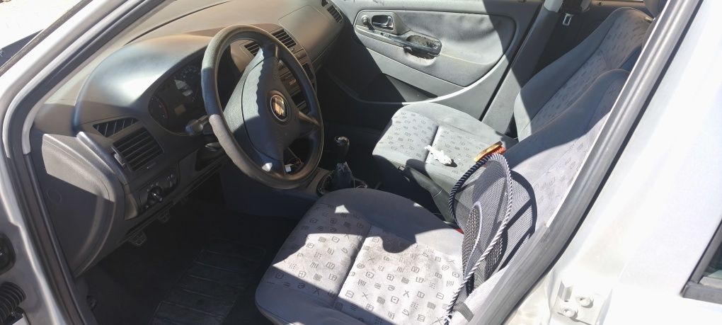 Ibiza 1.0 averiado