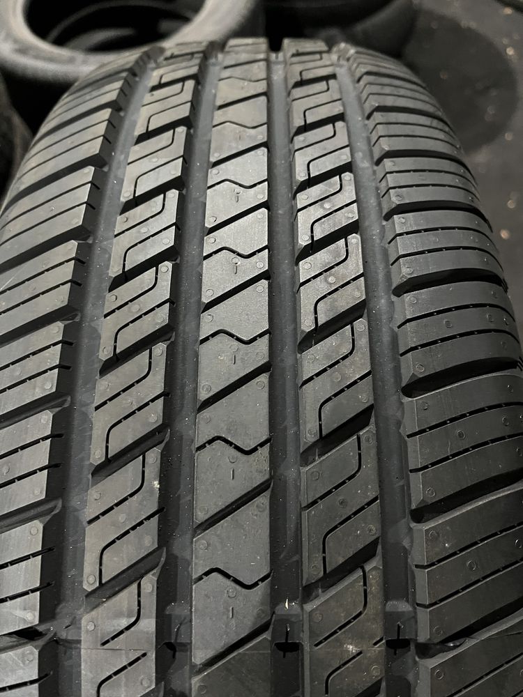 Продам комплект новых летних шин Funtoma 235/60r16