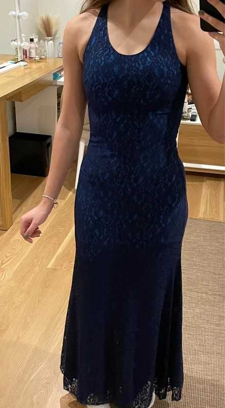 Vestido cerimónia renda preta e azul escuro