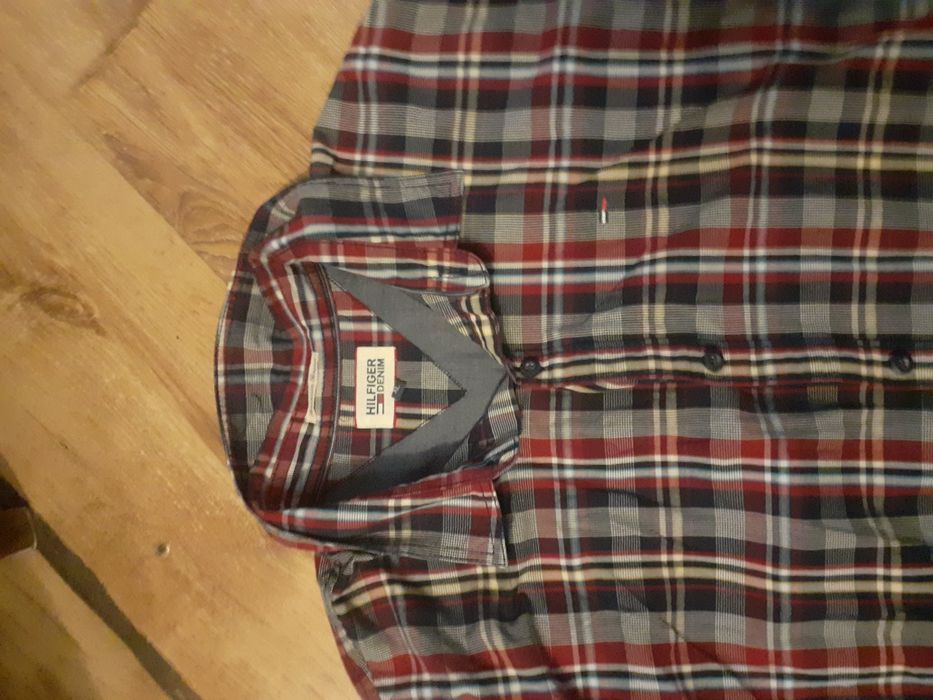 Koszula w kartę tommy hilfiger tanio