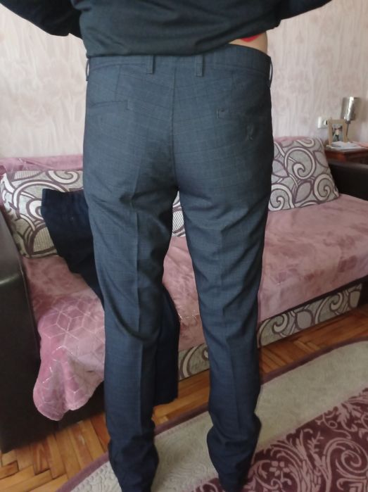 Продам мужские брюки р.52