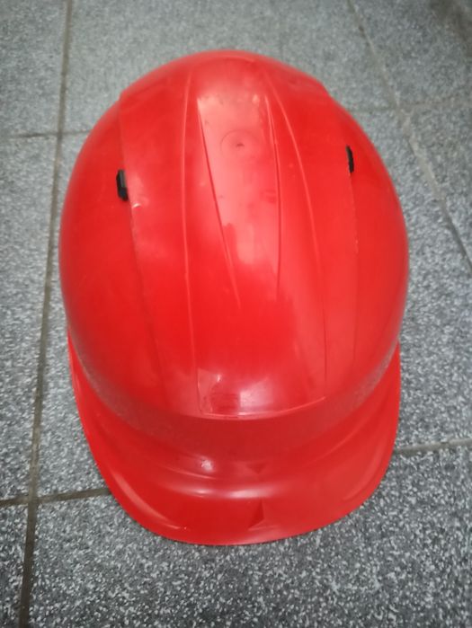 Kask ochrony na budowę lub magazyn