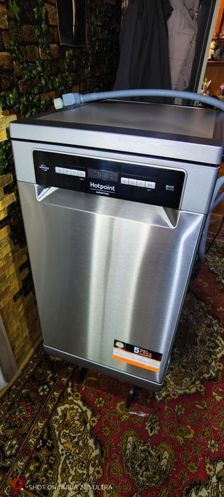 Посудомоечная машина Hotpoint Ariston 3t235wc в хорошем состоянии