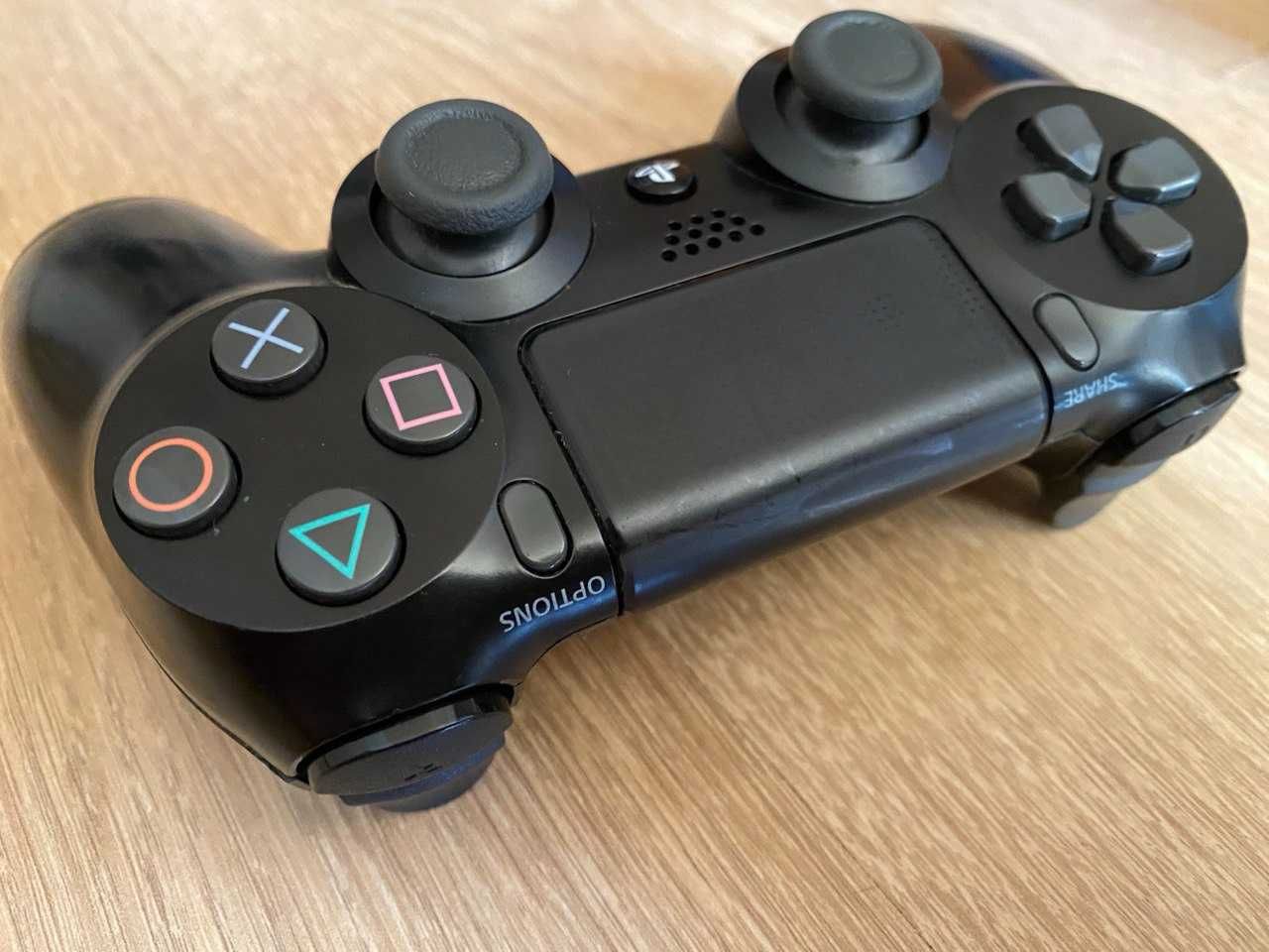 Безлім ігр Ps 4 Pro 1tb 9.00+2 джойстика