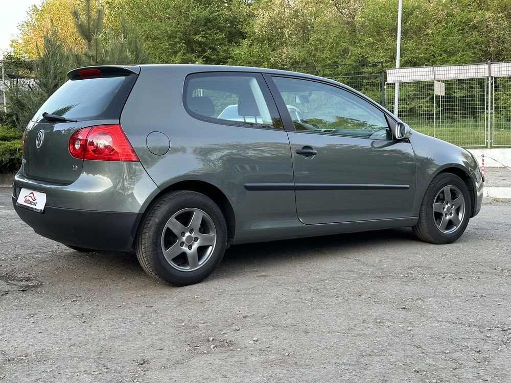 Продам Volkswagen Golf 5