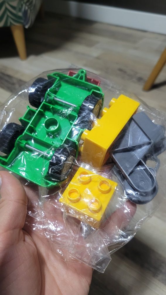 Klocki pojazd techniczny dźwig - kompatybilne z Lego Duplo