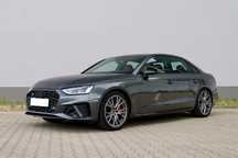 Audi S4 Limousine AUDI S4 Black Edition